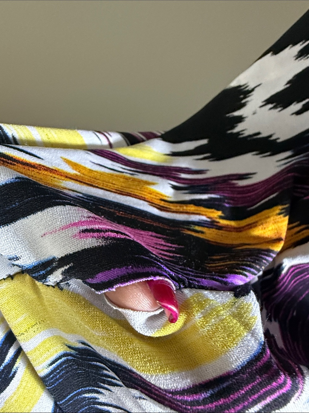 Chico’s Sleeveless V-Neck Maxi Dress in Black & Purple Ikat Print Sz XL - Picture 11 of 11
